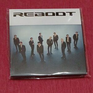 REBOOT　(トレカなし)　CD・ポスター?・歌詞カード・写真集?　４点のみ