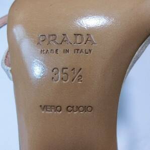 ★PRADA プラダ 少し光沢のあるベージュで布のバックバンドサンダル 35.5★イタリア製の画像5
