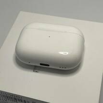 中古品 Apple AirPods Pro 第2世代 Apple MagSafe 充電ケース (USB-C) A2968 A3047 A3048 1円 から 売り切り_画像1