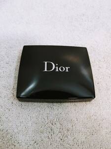 未使用に近い Dior ディオール サン クルール アイシャドゥ 7g