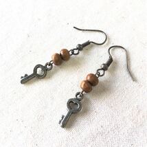 3点セット 組み合わせ自由 モロッコ ハンドメイド ピアス アクセサリー ハート カギ ロック ウッド_画像4