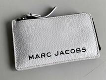 ④t408◆MARC JACOBS マークジェイコブス◆フラグメントケース コインケース カードケース ホワイト 小物 ミニ財布_画像1