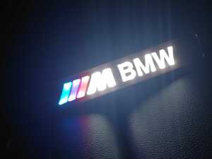 送料無料 BMW Mパフォーマンス グリル LEDエンブレム M Performance E87E46E90F30Z3E39E60F10X1Z4E90E91E92E93F01F07F10F11F12F20F25F30F31