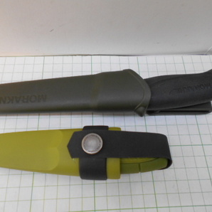 スウェーデン製MORAKNILナイフ 2点セット ブレード 95と50mm ハンドル 118と88mm 全長 218と140mmの画像6