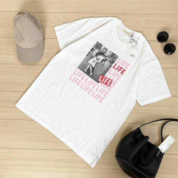 新品タグ付き　アーバンリサーチ　LIFE PHOTO tee フォト　ロゴ 半袖Tシャツ 半袖 ホワイト プリント