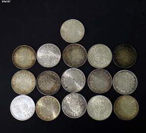 JT3w187 コイン 富士と桜 1000円銀貨 16枚 60サイズ