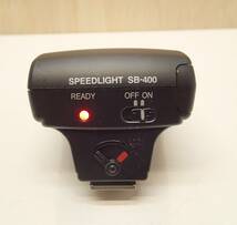 J120A ニコン Nikon ストロボ スピードライト SPEEDLIGHT フラッシュ　SB-400　通電OK 現状品 詳しい動作未確認の為ジャンク _画像1