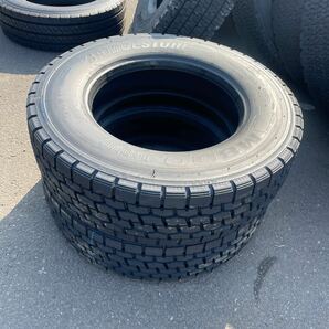 245/70R 19.5 再生中古  激安美品 2本セット：24000円の画像1