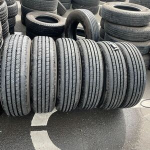 215/70R17.5 中古地山　東洋　2020年 激安美品　　6本セット：29500円