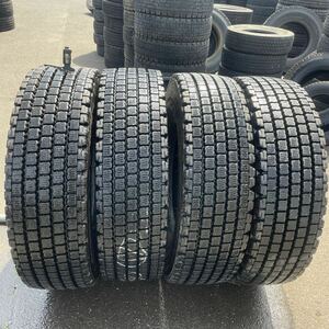 295/80R22.5 、W911中古地山　Bridgestone　9分山　202010　very cheap美品　4本set：95000円