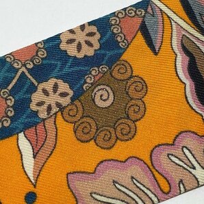 ◎HERMES エルメス ツイリー Fleurs et Papillons de Tissus 花咲く織物 リボン スカーフ シルク オレンジ系カラーの画像8