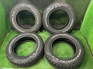 22年製　TOYO　OPEN　COUNTRY　R/T　215/65R16　4本　10.0ｍｍ以上　溝あり　深溝　ハイエース　キャラバン　D5