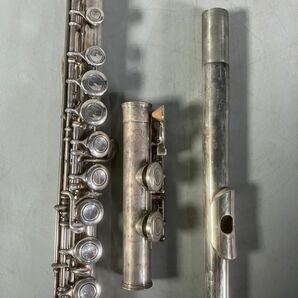 B2-388 YAMAHA ヤマハ フルート ESTABLISHED IN 1887 211S 金管楽器 ハードケース付 made in Japan 日本製 管楽器 吹奏楽器の画像4