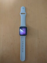 Apple Watch SE GPSモデル 40mmスターライトアルミニウムケースとスターライトスポーツバンド S/M MR9U3J/A_画像3