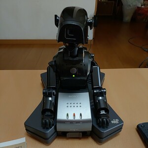 SONY（ソニー）　初代AIBO（アイボ） ERS-111　中古　本体　通電確認済　　ジャンク