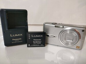 Panasonic パナソニック コンパクトデジタルカメラ LUMIX DMC-FX01 シルバー