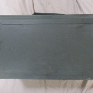 #3295 米軍アーモボックス Mサイズ(スチール製、弾薬箱）の画像5