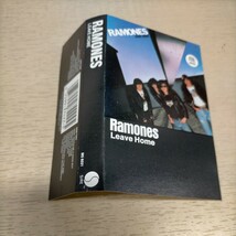 RAMONES ラモーンズ LEAVE HOME カセットテープ◎中古/再生未確認/ノークレームで/現状渡し/ケース等スレ少傷み汚れ_画像7