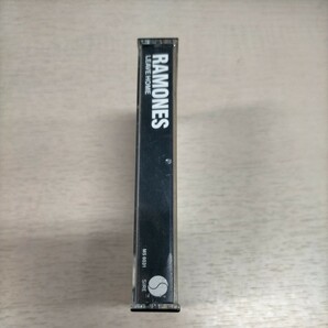 RAMONES ラモーンズ LEAVE HOME カセットテープ◎中古/再生未確認/ノークレームで/現状渡し/ケース等スレ少傷み汚れの画像2