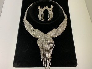  largish ribbon . fringe . gorgeous . necklace + swaying earrings 