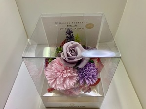 仏花 仏壇用 ピンク、紫が鮮やかに彩る花 造花 お供え お仏壇用 ソープフラワー 透明ケース入り