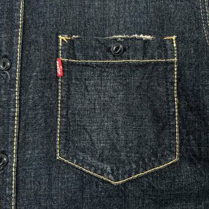 Levi's リーバイス red loop ダメージ加工 長袖 デニムシャツ ウエスタンシャツ M/アメカジ/ワーク/猫目ボタン/リベット付きの画像6