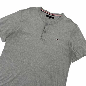 TOMMY HILFIGER トミーヒルフィガー ヘンリーネック 半袖 Tシャツ カットソー XLサイズ/グレー系/メンズ