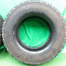 *送料無料* バリ溝！23年！8.5分★トラック タイヤ 265/70R19.5 140/138J スタッドレス ブリヂストン W900 19.5インチ★4042404ナスタ_画像4