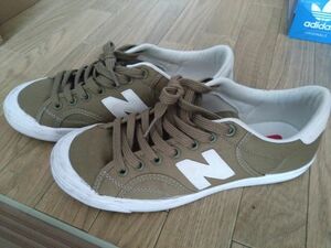 ☆美品☆ New Balance 24cm プロコートスニーカー ハイカット ミドルカット