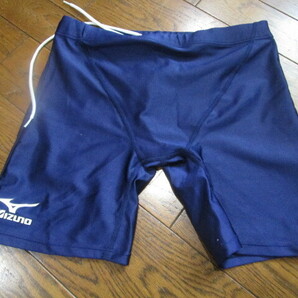 mizuno 海水パンツ 水着 Lサイズ ネイビー色の画像1