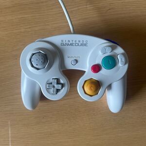 N1469/Game Cube Controller White Nintendo GameCube DOL-003 Операция неизвестна