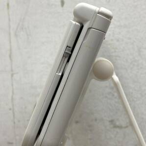 I★ 初期化済 任天堂 Nintendo ニンテンドー NEW 3DSLL ホワイト 本体 充電器 セットの画像3