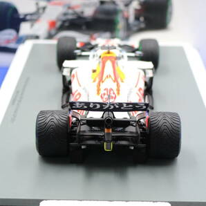 35-10 [現状品][箱イタミ]スパーク 1/18 Red Bull Racing Honda RB16B #33 Red Bull Racing 2nd Turkish GP 2021の画像10