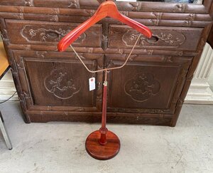  antique / retro / hanger stand / display stand / interior 