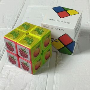 【未使用】フルーツ柄　ルービックキューブ 知育玩具　2×2 3D