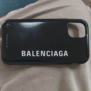 iPhoneXI XR用 BALENCIAGA ブラック iPhoneケース