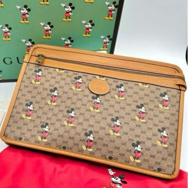 GUCCI×Disney クラッチバッグ　ディズニー　グッチ　ミッキー