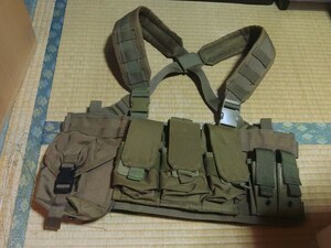 CONDOR MCR4 モジュラーチェストリグ コヨーテブラウン タンカラー SWAT TRUSPEC M4 AK サバゲー