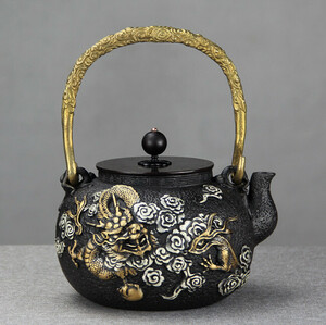 * ultimate beautiful goods * tea . hand carving iron . iron ... iron .. not yet painting iron vessel tea utensils 1.3L