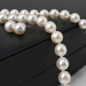 e3843[ Akoya pearl ] Aurora flower . necklace & earrings 8~8.5mm.. silver earrings Pt900. another expert evidence beautiful goods 