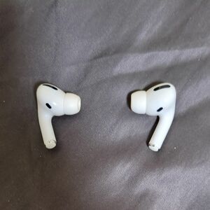 airpods pro 第一世代 左右イヤホン 正規品 ジャンク