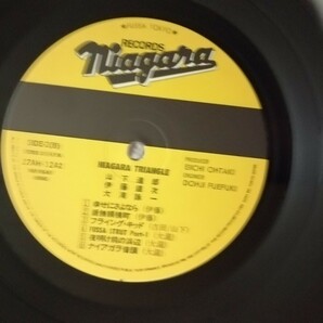 D04 中古LP 中古レコード ナイアガラ トライアングル vol.1 NIAGARA TRIANGLE VOL.1 帯付国内盤 27AH 1242 大瀧詠一 山下達郎 伊藤銀次 の画像6