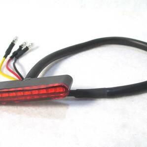 ☆汎用 オートバイ用 12V マイクロ11LEDテールランプ 53mm レッド☆カフェ ボバー チョッパー YAMAHA HONDA SUZUKI KTM Ducati MV Triumphの画像1