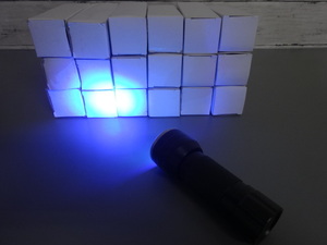 8679★ 未使用品 18個セット UVライト スピーディ ネイル硬化 片手 小型 ジェルネイル レジン 硬化 紫外線ライト LED 約10cm