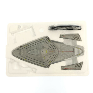 美品 フィギュア スタートレック ディスカバリー U.S.S. VOYAGER NCC-74656の画像3