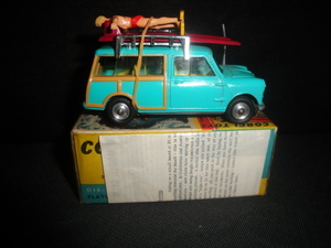 Corigi B.M.C Mini Countryman ＆Ｓurfer （６０年代絶版品）ミニ・カントリーマンとサーファーMIB.