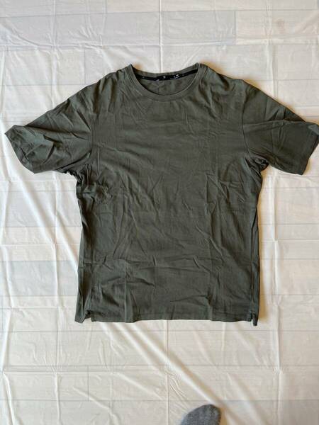 【中古】ユニクロ　+J スーピマコットンリラックスフィットクルーT（半袖）　サイズ：L　カラー: 56 OLIVE