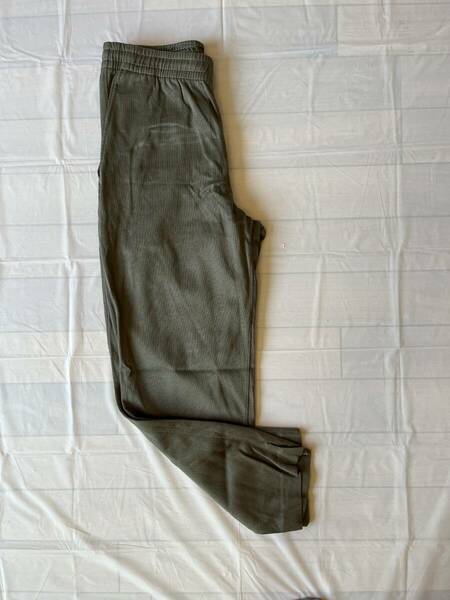 【中古】ユニクロ U　フレンチリブパンツ サイズ：M　色： 56 OLIVE