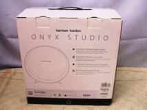 harman/kardon 円形Bluetoothスピーカー「ONYX STUDIO」●ワイヤレススピーカー ハーマンカードン ブラック オーディオ機器_画像8