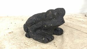 【八女石】カエル 石像 大 約24cm×17cm程度